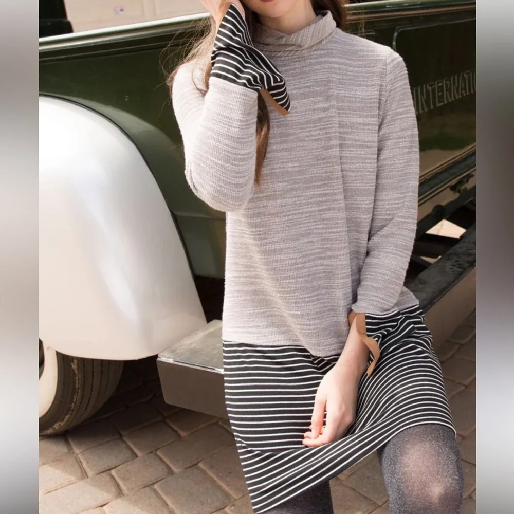 THML Striped Sweater Shift Dress In Blue/Black/White Size L
